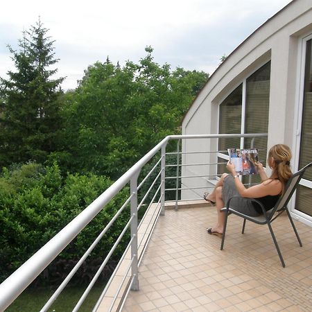 Promedicum Panzio Hotel Veszprem Exterior photo
